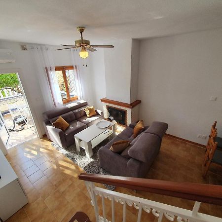 Sierra Mar Apartment กราน อาลากันต์ ภายนอก รูปภาพ