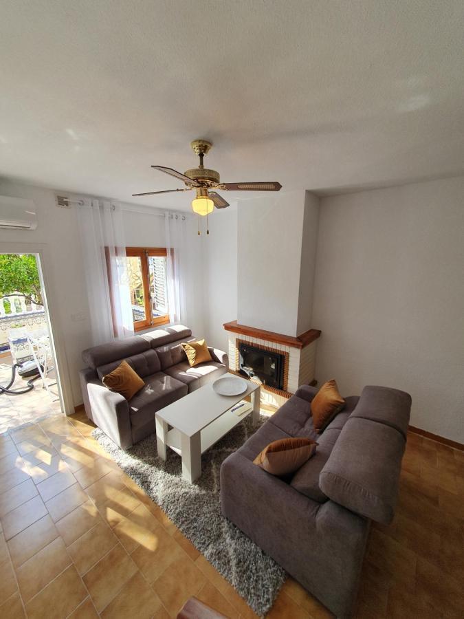 Sierra Mar Apartment กราน อาลากันต์ ภายนอก รูปภาพ